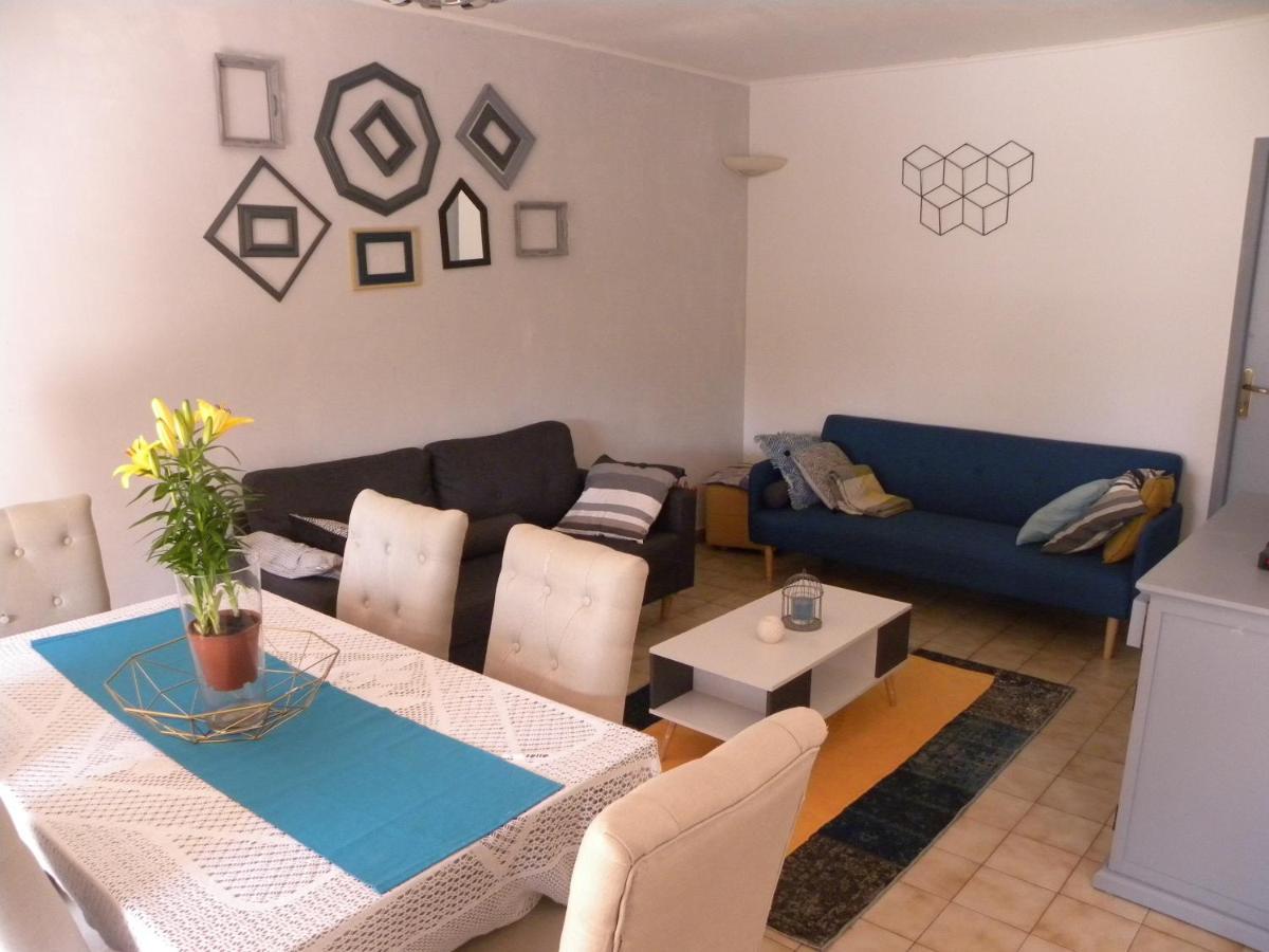 La Maison D'Ogooue Carpentras Bagian luar foto